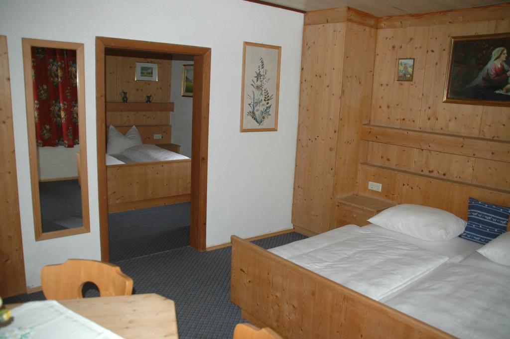 Romantikhaus Hufschmiede Hotel Engelhartszell Buitenkant foto