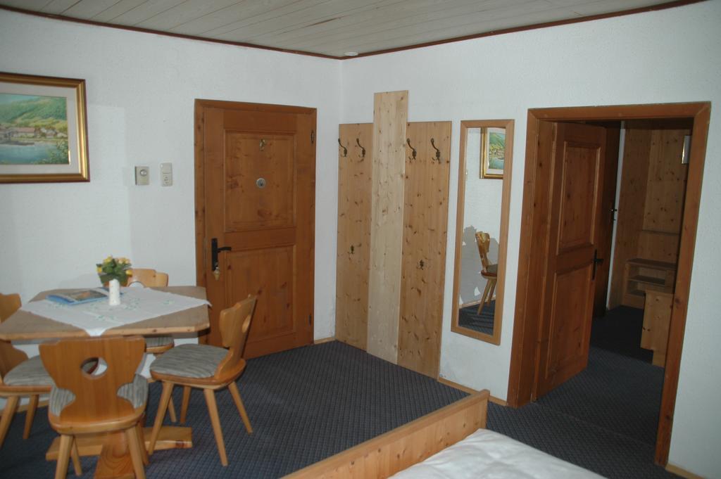 Romantikhaus Hufschmiede Hotel Engelhartszell Buitenkant foto
