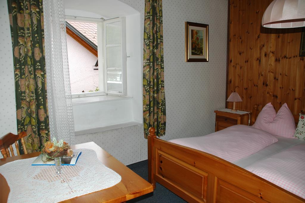 Romantikhaus Hufschmiede Hotel Engelhartszell Buitenkant foto