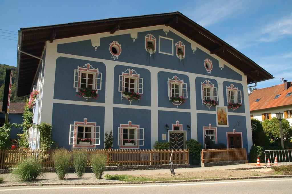 Romantikhaus Hufschmiede Hotel Engelhartszell Buitenkant foto
