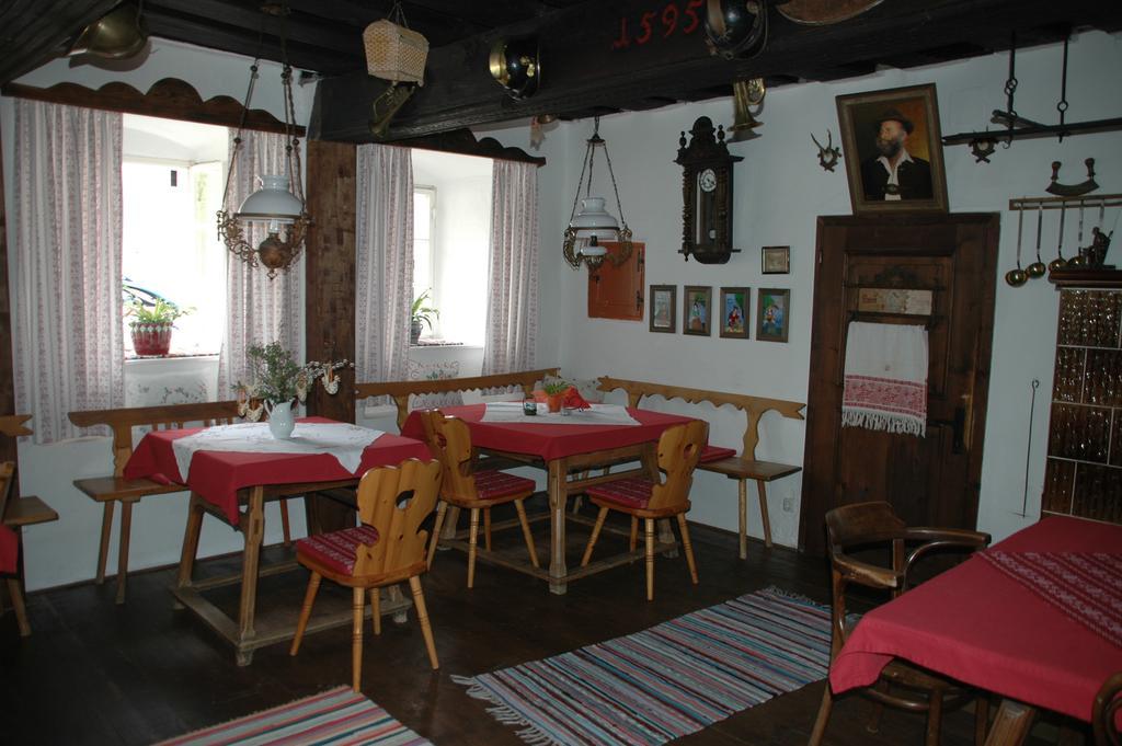 Romantikhaus Hufschmiede Hotel Engelhartszell Buitenkant foto